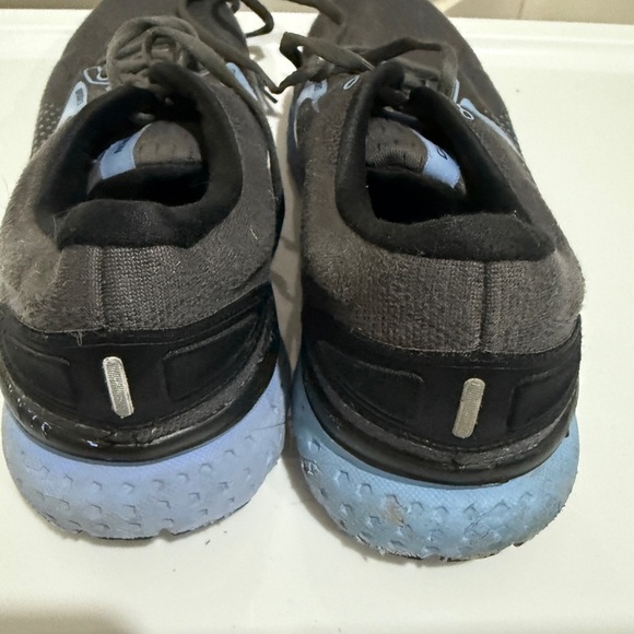Brooks Black and Light Blue Athletic Shoes - Picture 3 of 3